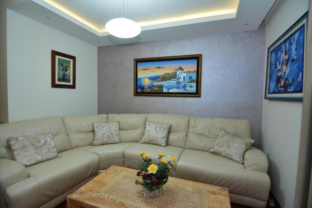 Apartments Olive Котор Екстериор снимка
