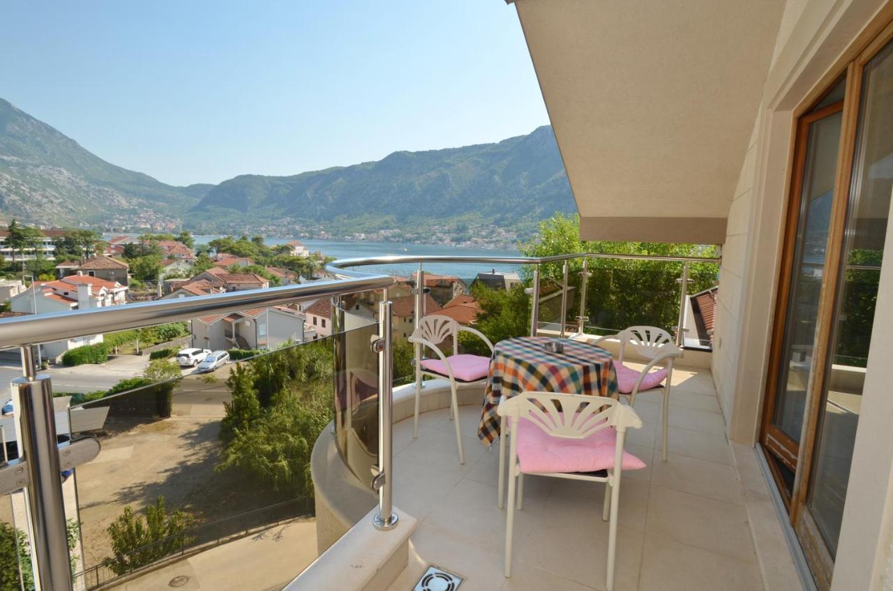 Apartments Olive Котор Екстериор снимка