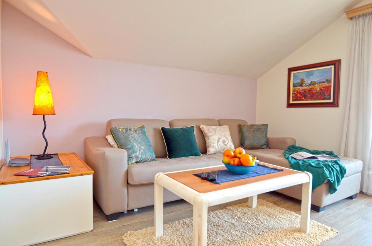 Apartments Olive Котор Екстериор снимка