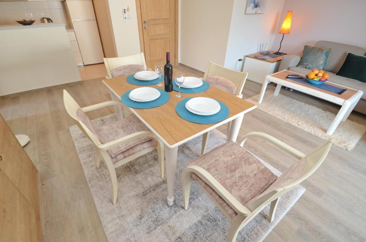 Apartments Olive Котор Екстериор снимка