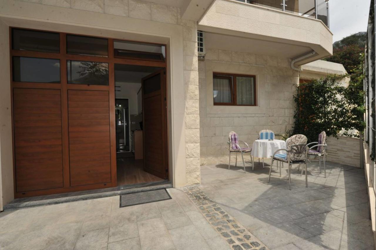 Apartments Olive Котор Екстериор снимка